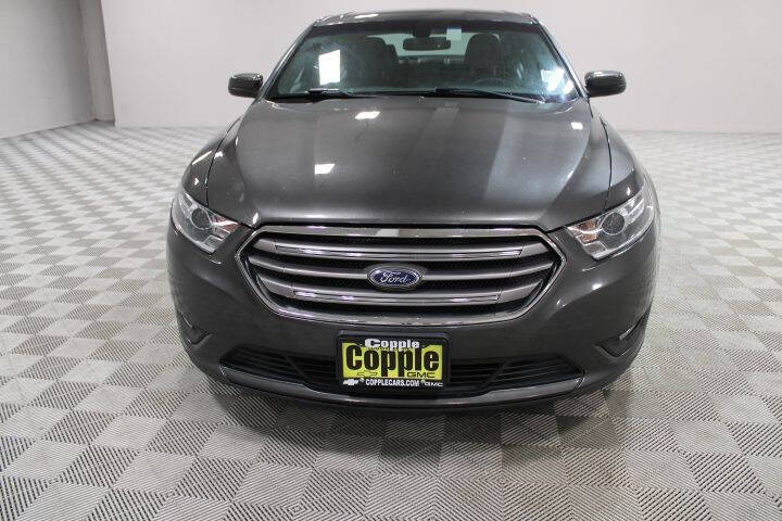 2018 Ford Taurus SEL
