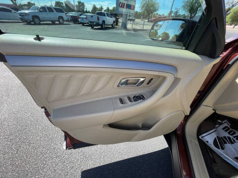 2015 Ford Taurus SEL