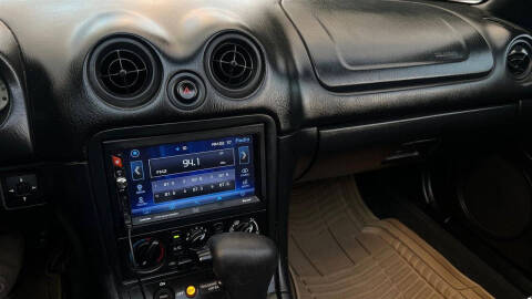 2002 Mazda MX-5 Miata LS