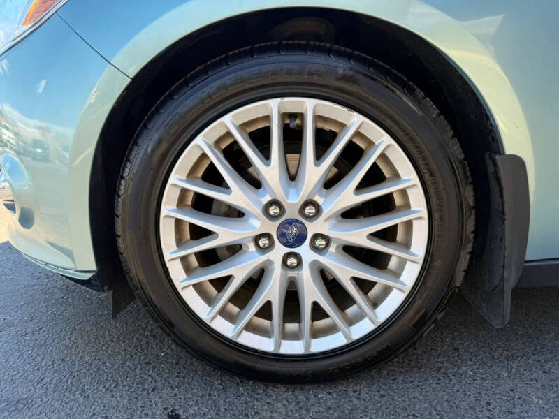 2012 Ford Focus SEL