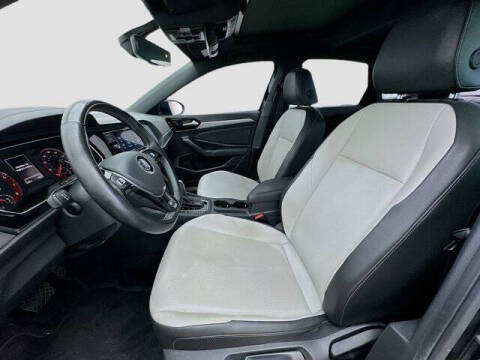 2020 Volkswagen Jetta R-Line