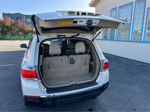 2011 Toyota Highlander Limited