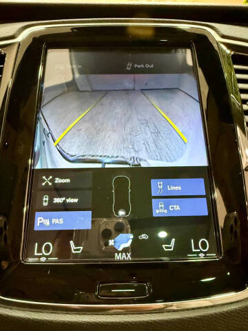 2018 Volvo XC90 T5 Momentum 7-Passenger