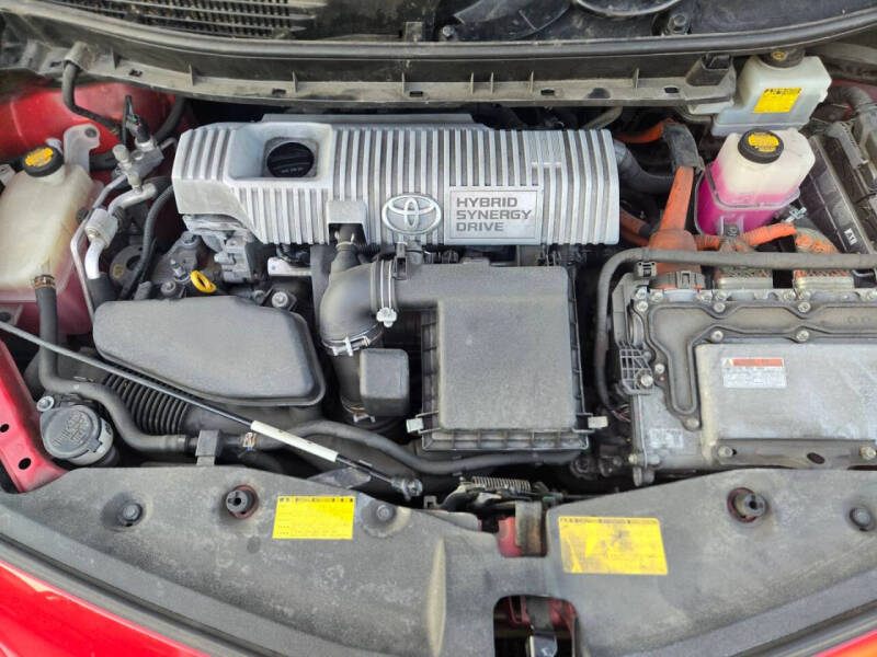 2012 Toyota Prius v Three