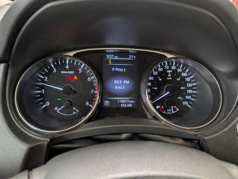 2015 Nissan Rogue S