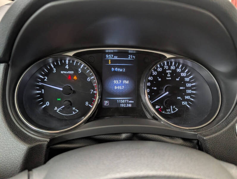 2015 Nissan Rogue S
