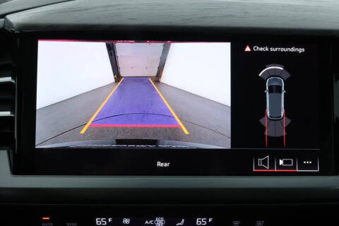 2025 Audi Q4 e-tron quattro Premium 55