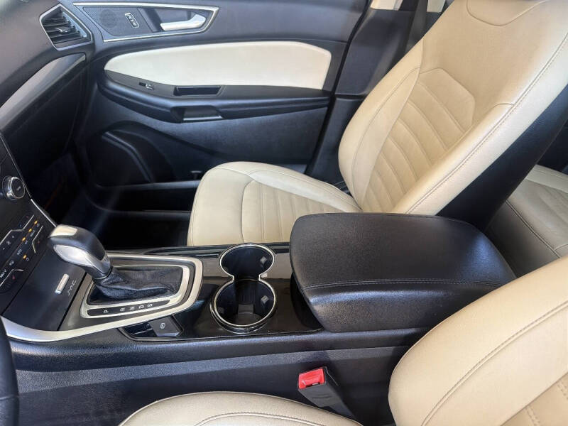 2017 Ford Edge SEL