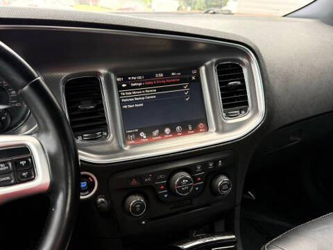 2011 Dodge Charger Rallye Plus