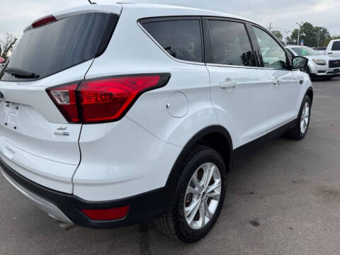 2019 Ford Escape SE