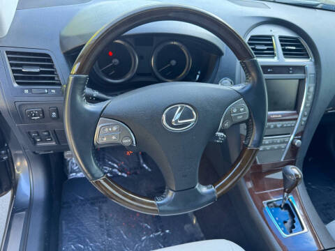 2011 Lexus ES 350