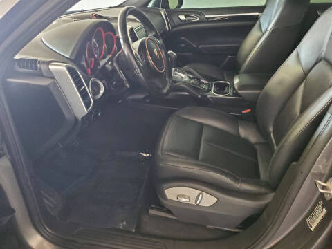 2012 Porsche Cayenne