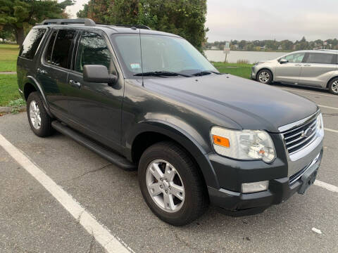 2010 Ford Explorer for sale at The Car Guys in Hampstead NH