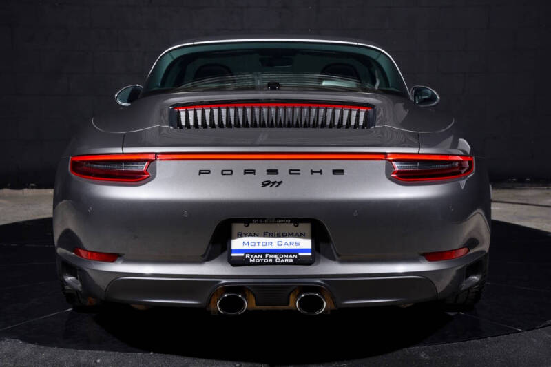 2017 Porsche 911 Targa 4S