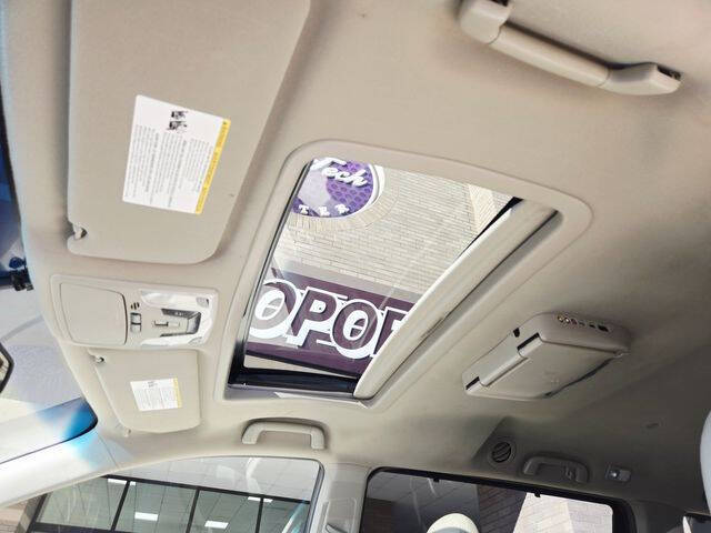 2014 Toyota Sienna XLE 7-Passenger