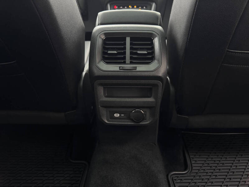 2022 Volkswagen Tiguan SE 4Motion