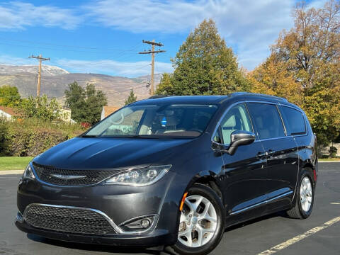 2020 Chrysler Pacifica for sale at A.I. Monroe Auto Sales in Bountiful UT