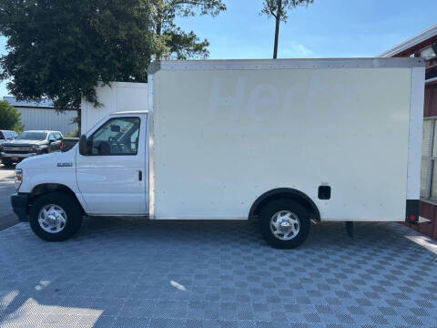 2022 Ford E-Series