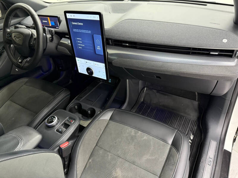 2022 Ford Mustang Mach-E GT