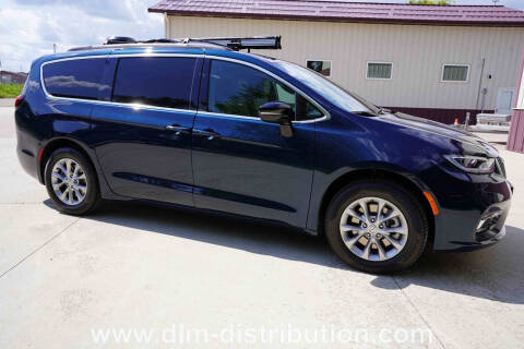 2025 Mini T Campervan Chrysler Pacifica AWD Camper V