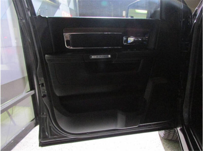 2016 RAM 1500 Laramie