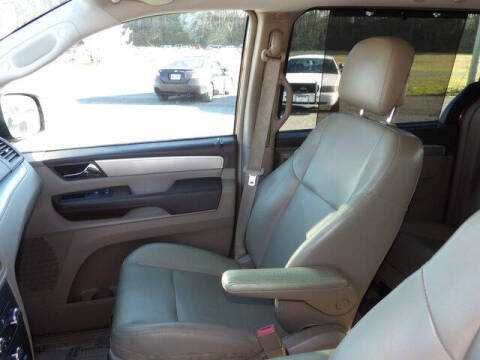 2012 Volkswagen Routan