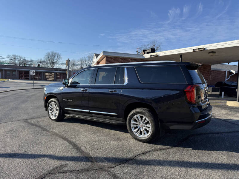 2022 GMC Yukon XL SLT