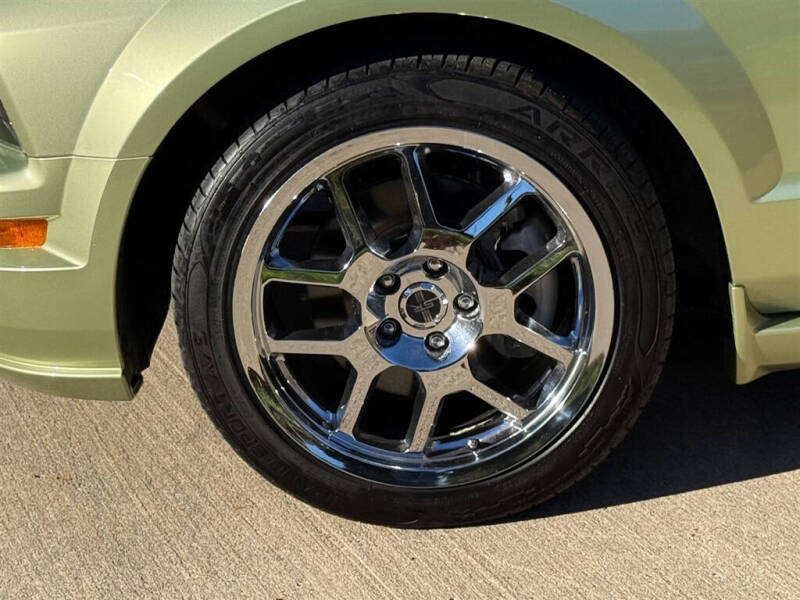 2006 Ford Mustang