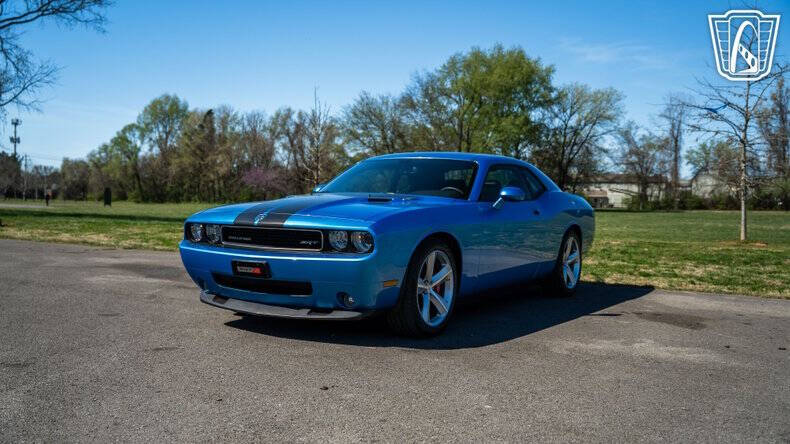 2010 Dodge Challenger SRT8