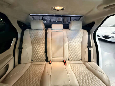 2017 Jaguar XJL Portfolio