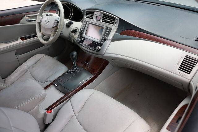 2011 Toyota Avalon