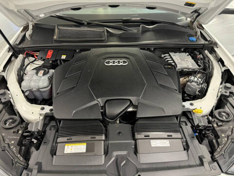 2023 Audi Q7 quattro Premium Plus 55 TFSI