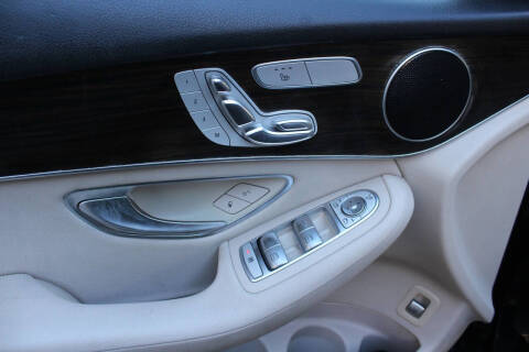 2017 Mercedes-Benz GLC GLC 300 4MATIC