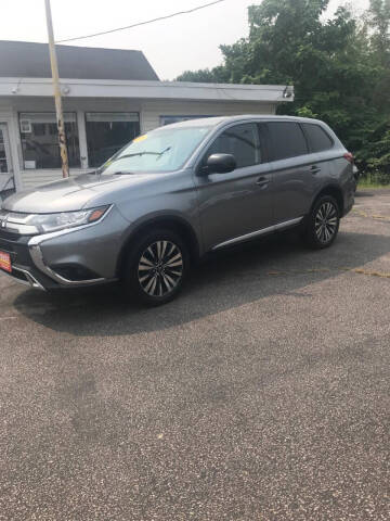 2020 Mitsubishi Outlander ES