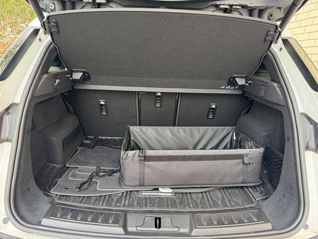 2023 Land Rover Range Rover Evoque P250 R-Dynamic SE