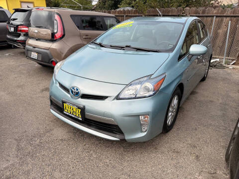 2012 Toyota Prius Plug-in Hybrid