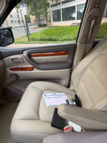 2003 Lexus LX 470
