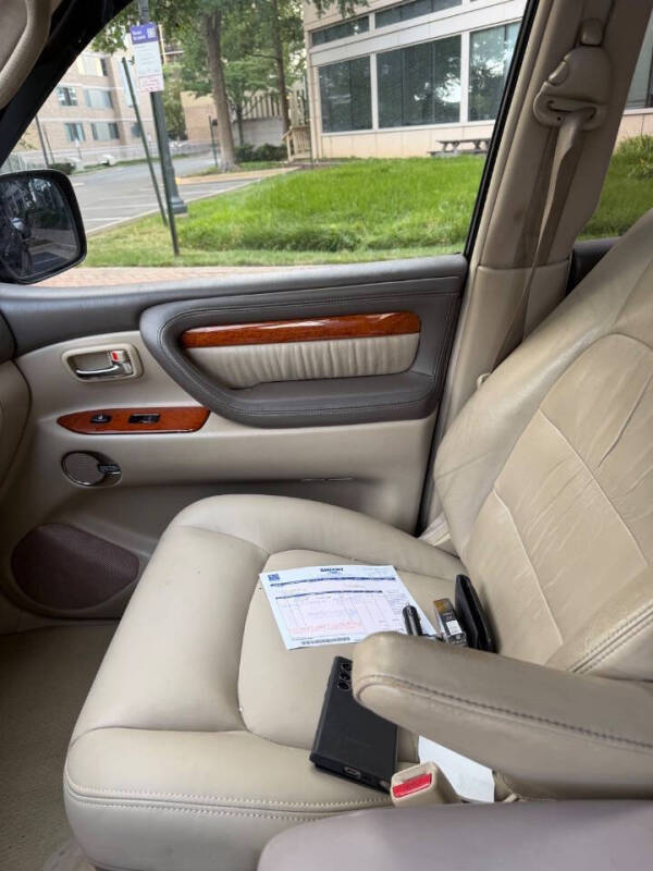 2003 Lexus LX 470