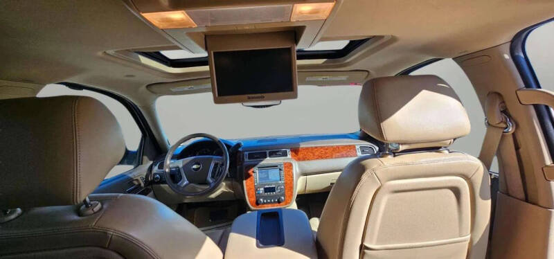 2014 Chevrolet Suburban LTZ