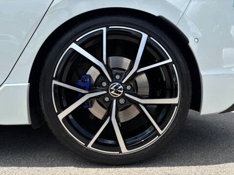 2024 Volkswagen Golf R 4Motion