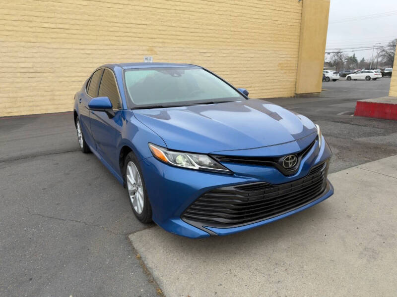 2019 Toyota Camry LE