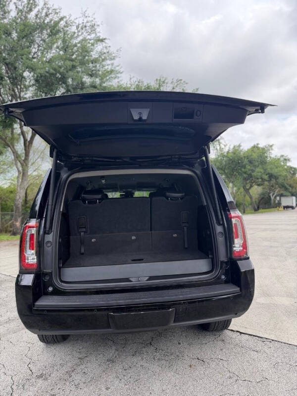 2017 GMC Yukon SLE