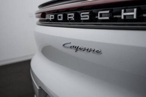 2025 Porsche Cayenne