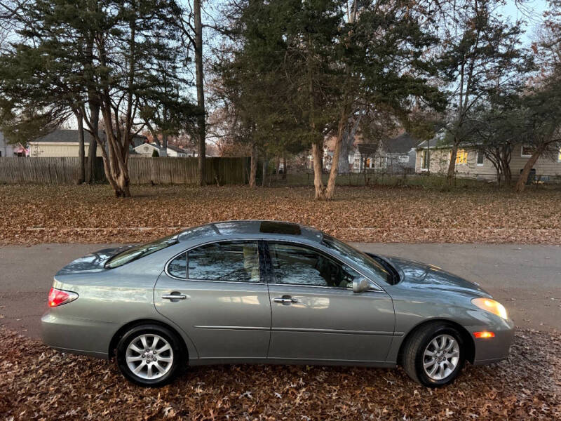 2004 Lexus ES 330
