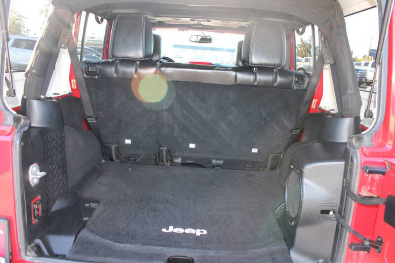 2014 Jeep Wrangler Unlimited Sahara