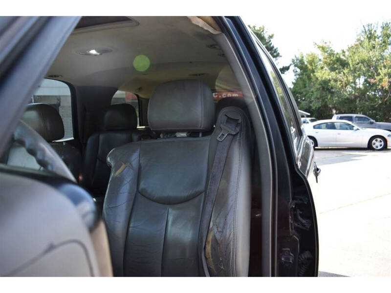 2003 GMC Yukon Denali