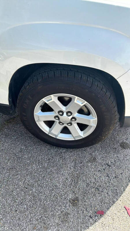2014 GMC Acadia SLE-2