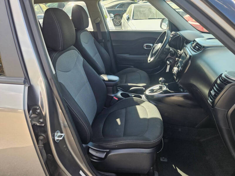 2018 Kia Soul +