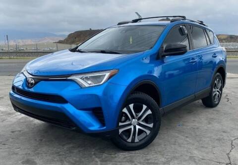 2018 Toyota RAV4 for sale at Kustom Carz in Pacoima CA