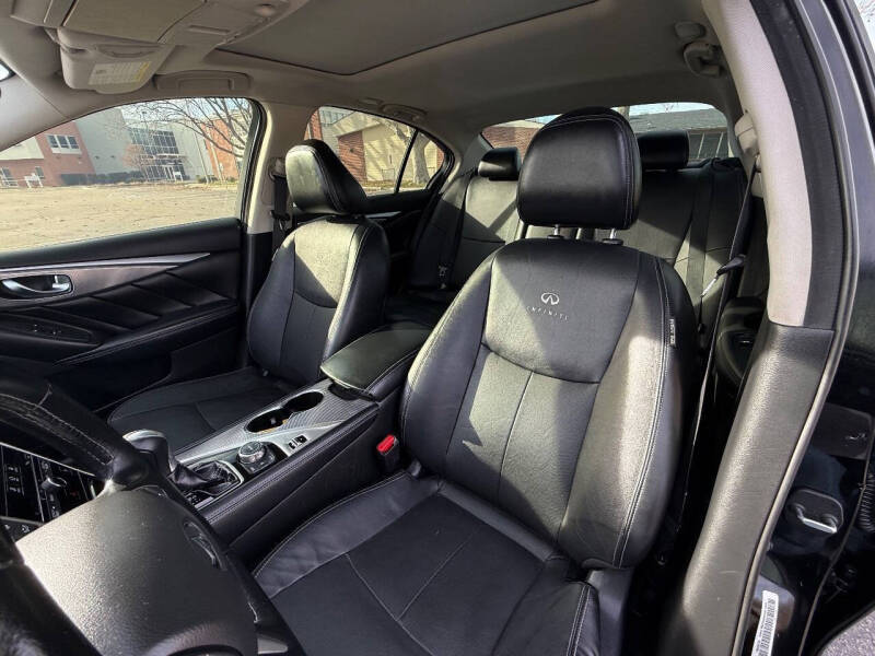 2014 Infiniti Q50 Premium